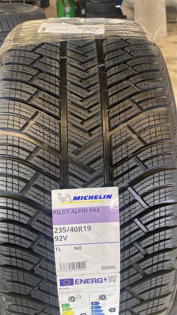 245/45R18 100V MICHELIN PILOT ALPIN PA4 XL